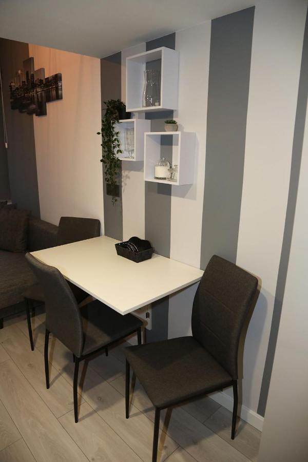 Very Berry - Dluga 18-5a-1 Center Appartment, Check In 24h Apartment *