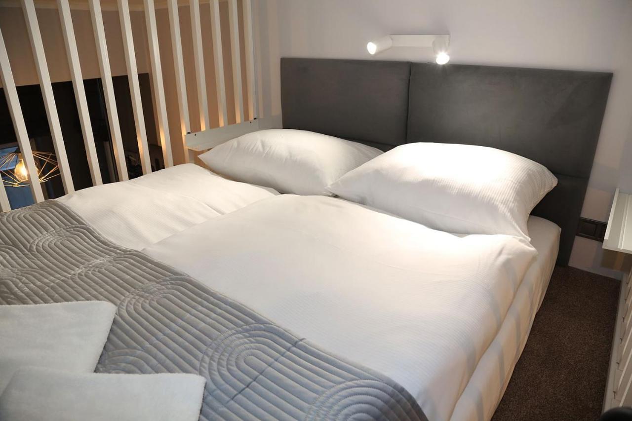 Very Berry - Dluga 18-5a-1 Center Appartment, Check In 24h